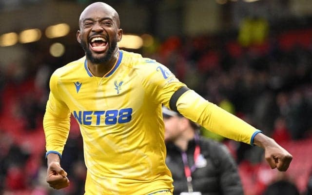 鎌田大地の同僚にユナイテッドやチェルシーなどプレミア7クラブが関心? 今季プレミア10ゴールのストライカー