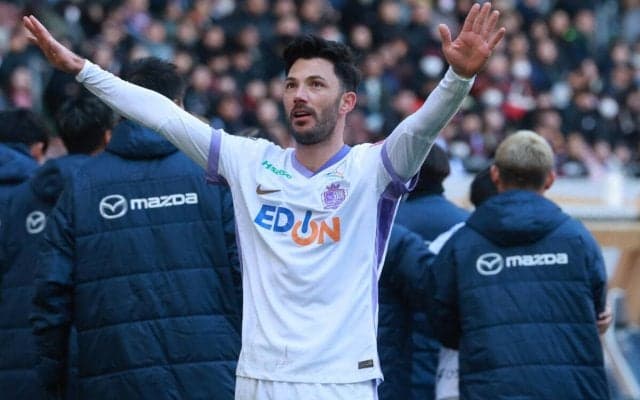 昨季2位の広島が王者神戸を撃破！ トルガイ＆荒木隼人のヘディング弾で一区切りのスーパーカップ制す【FUJIFILM SUPER CUP】