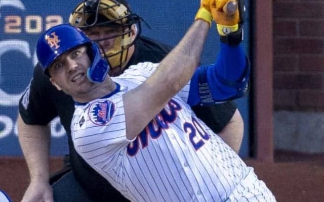 「交渉を人間味のあるものに」物別れ状態の閉塞感を破った金満オーナーの“直談判”　大砲アロンソのメッツ再契約の舞台裏