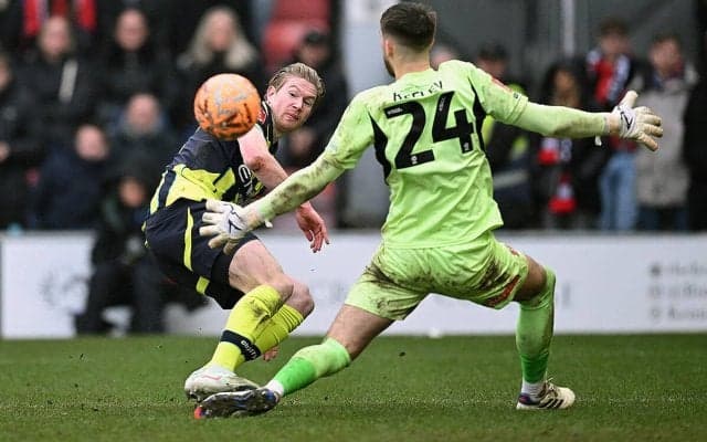 3部相手に思わぬ苦戦もクサノフ初ゴールにデ・ブライネ弾で逆転のシティが5回戦進出！　勝利取り戻してCLマドリー戦へ【FAカップ】