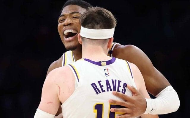 【NBA】レイカーズがレブロン、ドンチッチ抜きで5連勝　バースデー八村塁は今季最多24得点ド軍ベッツも反応、「マジでヤバイな」