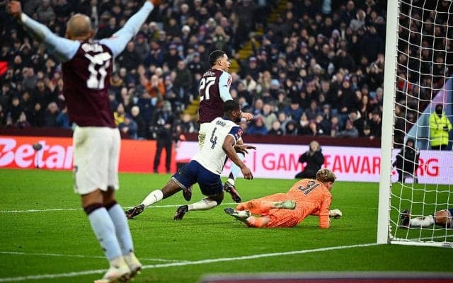 アストン・ビラがPL勢対決制して5回戦進出！　スパーズはテル初弾も4日間で2つの大会から敗退…【FAカップ】