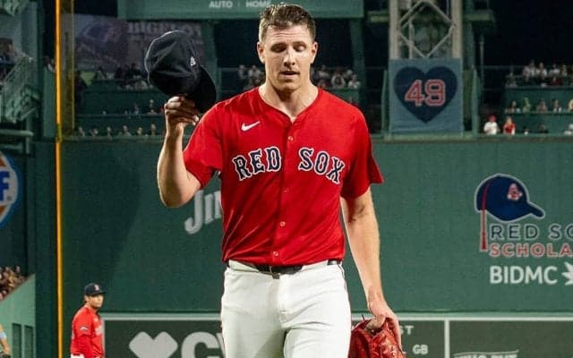 12敗→32億円拒否の判断が「去就妨げた」　キャンプ目前も…決まらぬ31歳の新天地