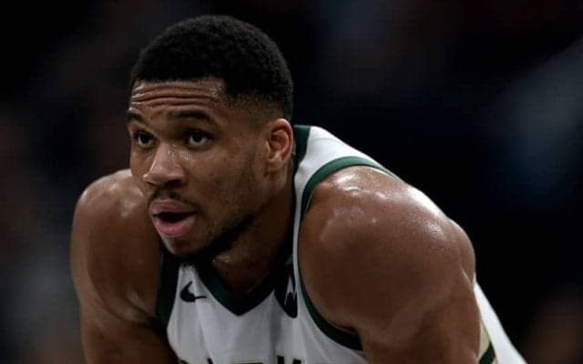 バックスのヤニス・アデトクンボが左ふくらはぎ負傷のためオールスターゲームも欠場へ