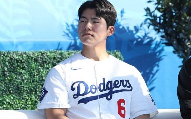 キケ再契約で…危うき韓国の逸材25歳の立場　熾烈な“残り1枠”、開幕前に降格の可能性