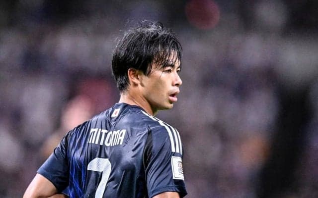 「専用のカメラがあるなんて…」三笘薫のFA杯での圧巻パフォを追った“三笘カム”15分40秒動画に反響！ 失点直後の振る舞いに「キャプテンシーを感じる」との声