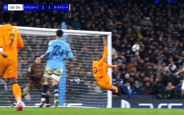 SNS騒然！ エンバペが“ミスキック”で衝撃ゴラッソ！「史上最もダサいゴール」「空中パネンカや」「嘘やろ」本人も大笑い