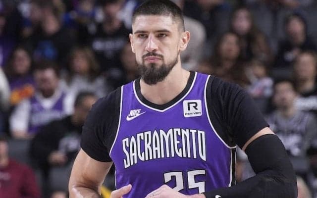 “トレード破談”レイカーズ、ビッグマンのアレックス・レンを獲得…今季未出場のウッドを解雇