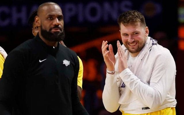 【NBA】レイカーズが誇るドンチッチとレブロンのスーパーデュオは……米メディア「完璧にフィットした」と評価　八村塁も「これから楽しくなる」