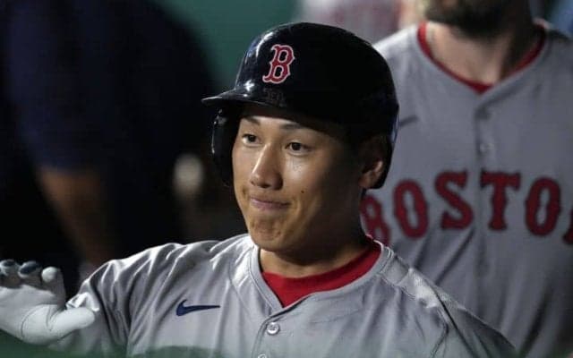 吉田正尚は「ここ数年とかなり違う」指揮官が期待する理由　“ほぼDH”→「外野をやってもらう必要がある」