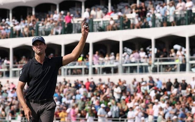 名物の16番パー3“コロシアム”でギャラリーを魅了！ベルギー生まれのトーマス・デトリーがツアー初勝利【佐藤信人のPGAツアーアフタートーク】