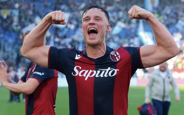 強豪関心の“A代表歴ゼロ”26歳オランダ人DFベウケマ、ボローニャ愛ゆえに移籍こだわらずも行くならプレミア？「ファン・ダイクの隣で…」「ザークツィーと仲良し」