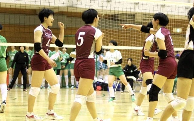 下北沢成徳高が都新人大会で優勝 「勝てなくて自信がなくなる」3年生との練習試合を経て荻野、上村の両エースが成長