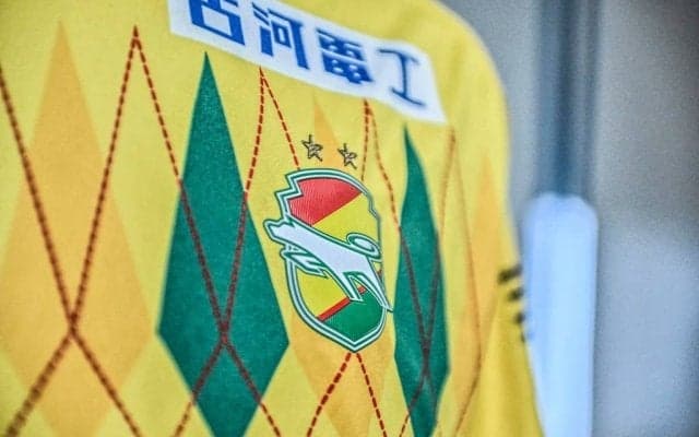 「字がすごく綺麗!!」J2千葉の新グッズが明かした23歳CBの特技に驚き広がる！「達筆よ!!!!」「私もこれ買ってなんか書こうかな」などの声