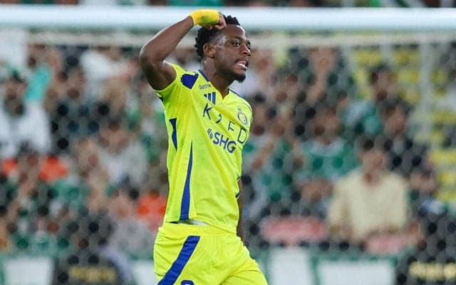 サウジ移籍の元アストン・ビラFWが2戦4発の好発進！ 敵陣独走のソロゴールなど躍動