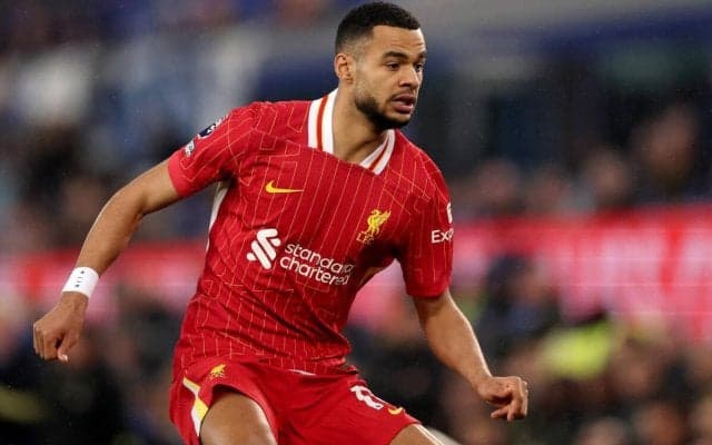 「少し疑わしい」連勝ストップのリバプール、打撲のFWガクポは微妙な状況とスロット監督「状態を見てみよう」