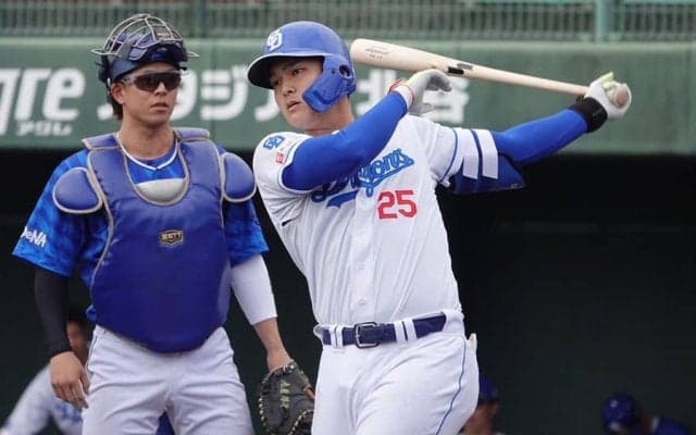 「日本人の中で3本の指に入る」中日期待の長距離砲…前打撃コーチがブレーク候補“選出”