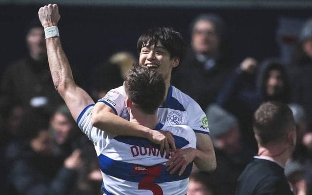 MF斉藤光毅がQPR加入後2点目！ こぼれ球から冷静にGKかわしフィニッシュ、3戦連続先発起用の指揮官は「左サイドで本当に良いプレーをしてきた」