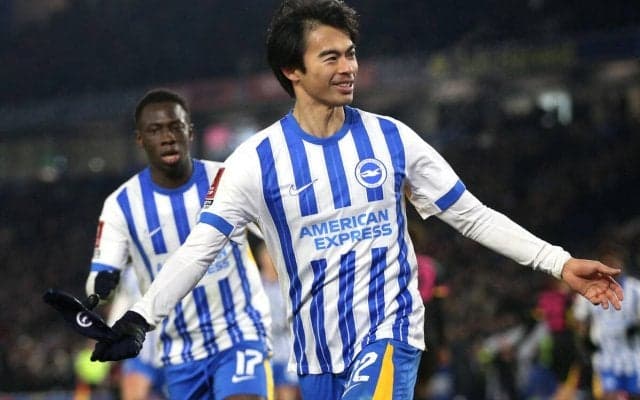 「メッシのようだ」日本代表MF三笘薫の絶妙トラップを辛口解説者たちも絶賛！卓越したテクニックに「これまで見た中で最高のゴールの一つ」