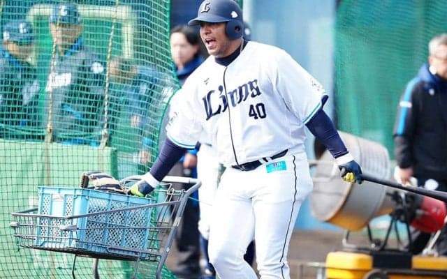 低迷する西武に加入した“起爆剤”　育成から這い上がって昨季15発→移籍で開花させたい才能