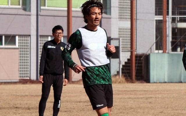 東京VのDF千田海人、加入後初の開幕スタメンで清水との国立決戦へ「受けに回るのではなく、自分たちのサッカーを」