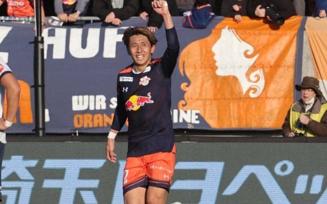 「人生最高のゴール」RB大宮の歴史に名を残す劇的ゴールのFW藤井一志、ケガと向き合い積み上げた先の一撃…クロップ氏も笑顔に「率直に嬉しい」