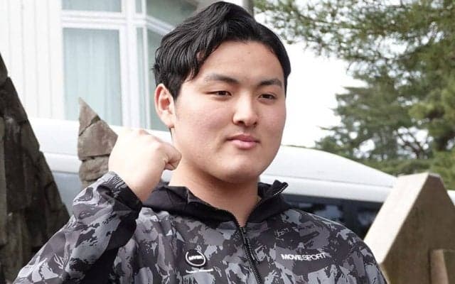 佐々木麟太郎、マルチ安打＆4打点の米大デビュー　敵地での大勝に貢献…初の公式戦で躍動