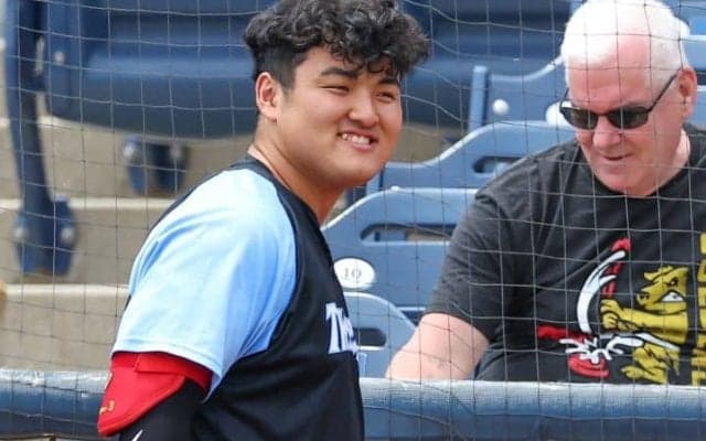 堂々初陣の佐々木麟太郎は「先駆者」　米アマでの挑戦に経済誌が異例の関心「日本のプロ野球界は対応しなければならない」