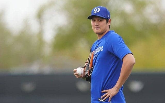 大谷翔平だけ「おかしくない？」と注目　“後輩”との比較で衝撃サイズ…ドン引き続出