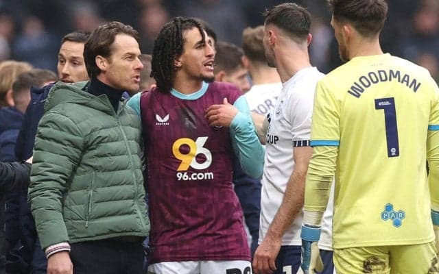 試合中に人種差別発言？ 元ユナイテッドMFが訴えFAは調査に乗り出す…相手は噛み付きで8試合出場停止も受けたモンテネグロ代表FW