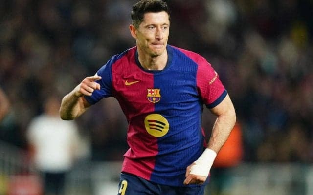 レヴァンドフスキのPK弾で逃げ切ったバルセロナが好調ラージョを下して4連勝！【ラ・リーガ】