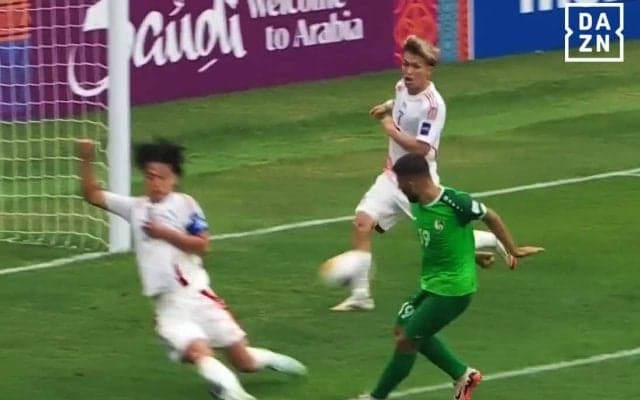 「よっしゃー！」日本代表キャプテン、“魂の超絶ブロック”から雄叫び！「震えた」「よく体を投げ出した」市原吏音が大ピンチを救った瞬間【U20アジアカップ】