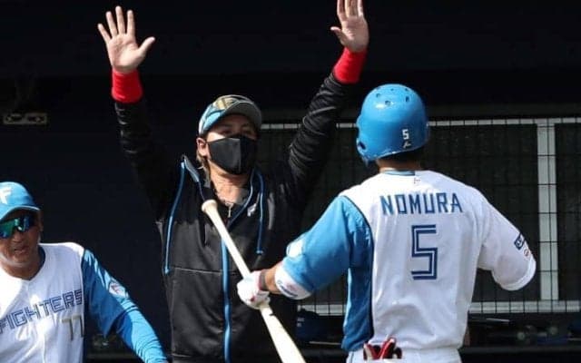 「これは狙ってやりました」開幕4番の野村佑希が実戦で大爆発、新庄剛志監督が球界OBに明かした”覚醒ポイント”