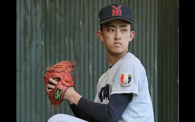 「平成の怪物」と重なる素質　最速151キロの1年生　横浜・織田翔希