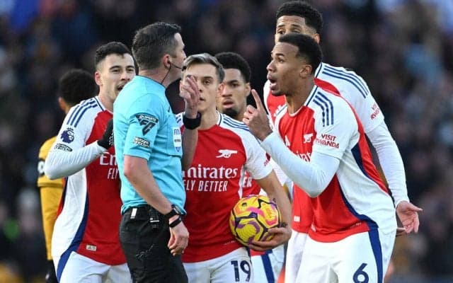 アーセナルに1250万円の罰金処分、ルイス＝スケリー退場時の選手の行動が問題視…後に出場停止は取り消しに