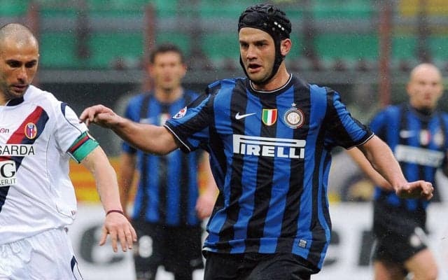 インテル黄金期を彩ったルーマニアの名手、鈴木彩艶所属のパルマを救済へ！ クリスティアン・キヴが新監督に就任