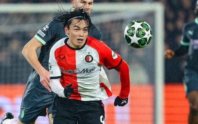 上田綺世が再び離脱…CLミラン戦に帯同せず、ハムストリング痛め「今後数週間起用する予定はない」とフェイエノールトが発表