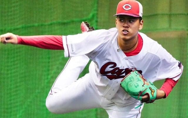 MLB4球団も注目…身長200cm逸材は「器用な投手」　速球だけではない18歳の“武器”