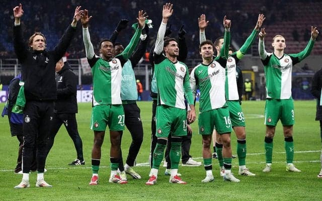 満身創痍のなかで格上ミラン撃破！　フェイエ暫定監督「彼らには強いキャラクターがある。それこそ最も誇りに思うこと」