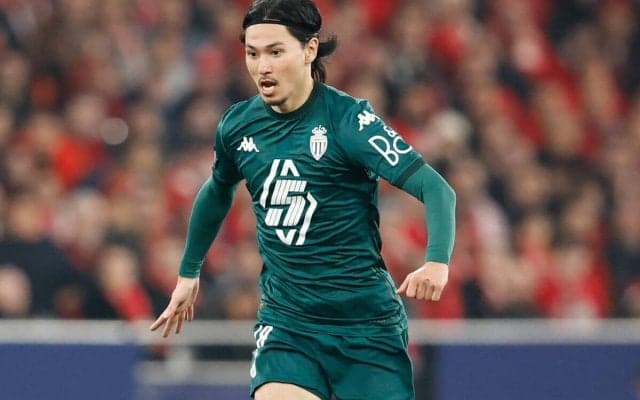 「らしいゴール！」「かっこ良すぎる」FW南野拓実がCL日本人最多の通算5ゴール目！絶妙なボールタッチに「来月の代表戦もすごく楽しみ」