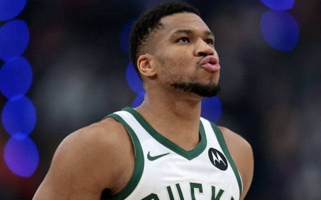 大物移籍が相次いだ今年のデッドラインを終えたヤニス「僕がトレードを求めるとは思えない」