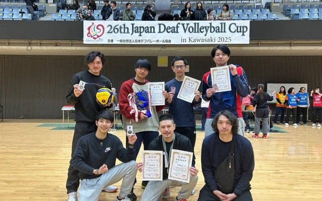 わんだふるぷりきゅあ！（愛知）と７匹やぎのがらがらどん（東京）が優勝 第26回ジャパンデフバレーボールカップ
