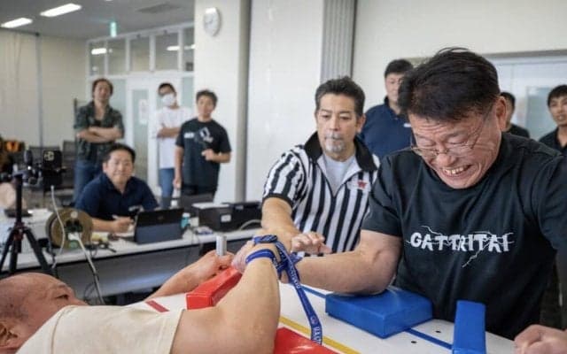 世界最小の格闘技アームレスリングの競技人口が増加中！\"つながり\"を生むその魅力とは？