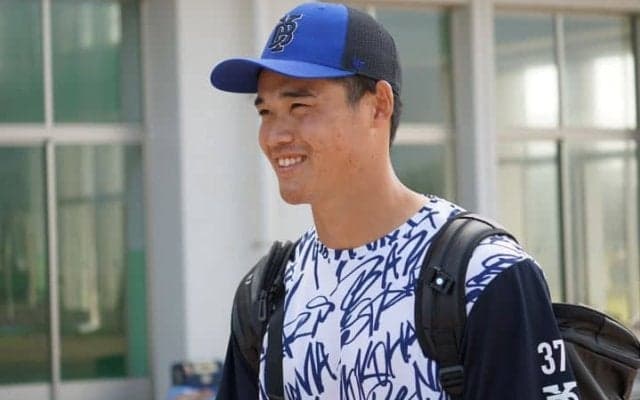 「8割でも良い“打感”で打てるよ」--独立リーグから成り上がる　DeNAドラ3新人を変えた“男・村田の教え”【DeNA】