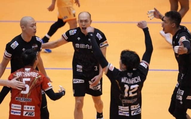 【バレー】WD名古屋・深津英臣「いつものパフォーマンスではなかった中で勝てたことは自信になった」 SV男子会見