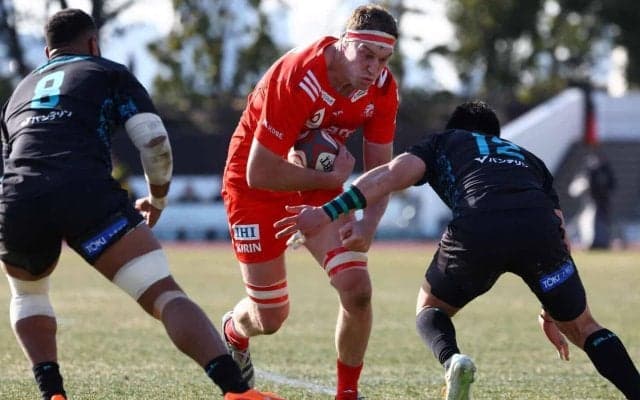 ボールキャリーで証明する“前へ進むことの大切さ”。キャプテン・レタリックが背中で示す道