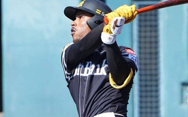 「本物じゃね？」片手振りぬき→驚愕弾　26歳に漂う神助っ人の予感「ベッツに見えてきた」