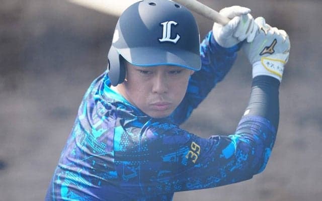 現ドラ移籍の27歳は「救世主に」　昨季1軍出場なし→逆方向へ特大飛球「想像以上」