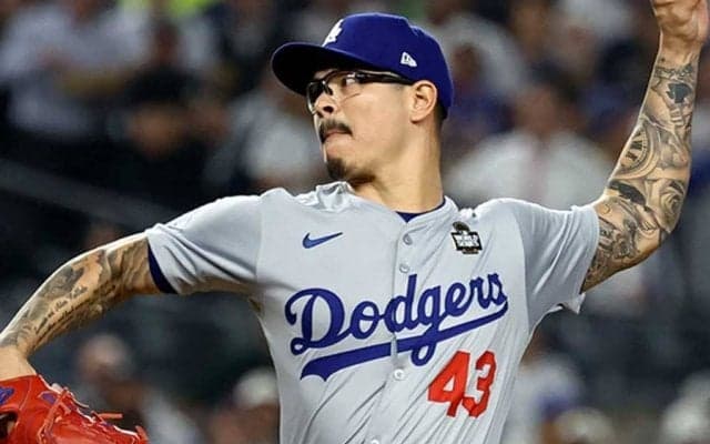 引退寸前だったド軍左腕「クレイジーだよ」　世界一貢献の裏に“子どもとの出会い”