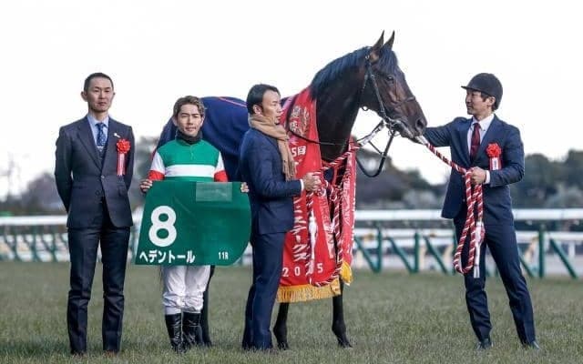 「ダートで活躍」の予想を覆したエンドスウィープの血 影響はダイヤモンドSを制したヘデントールにも